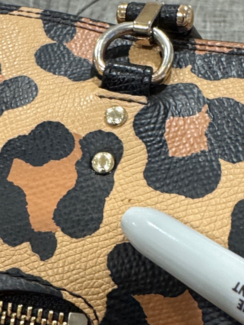 Coach Bag Leopard Ocelot Print Car Town Tote with Chain Detail - Picture 17 of 17